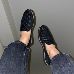 🔹NEW🔹Franco Sarto perforated loafers